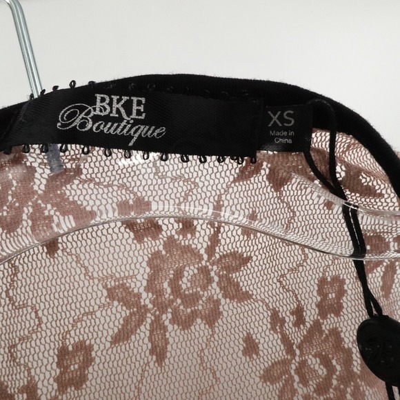 BKE Top Womens XS Pink Boutique Lace Ruffle Romantic Festival Buckle Goth - Picture 3 of 12